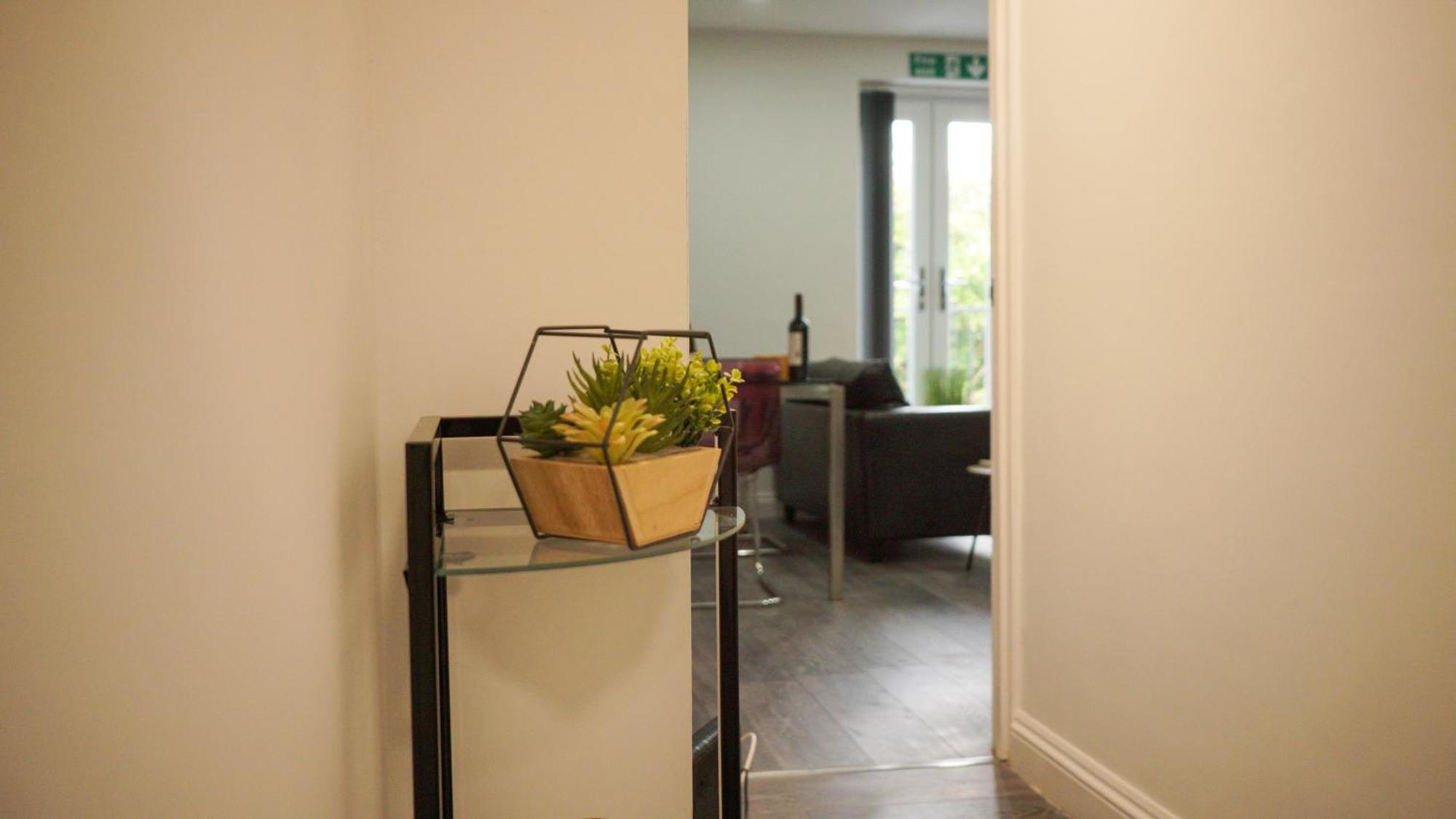 Modern Apartments Near Cardiff City Centre Ngoại thất bức ảnh