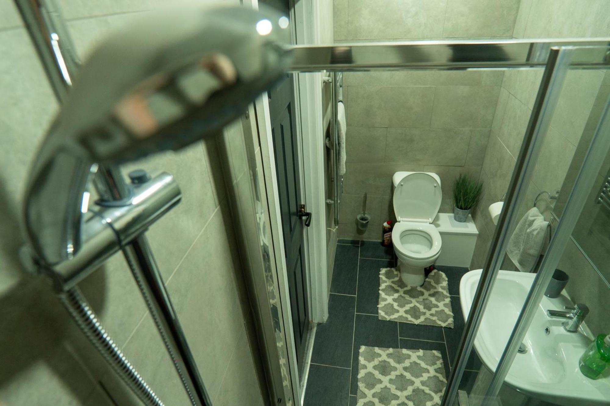 Modern Apartments Near Cardiff City Centre Ngoại thất bức ảnh
